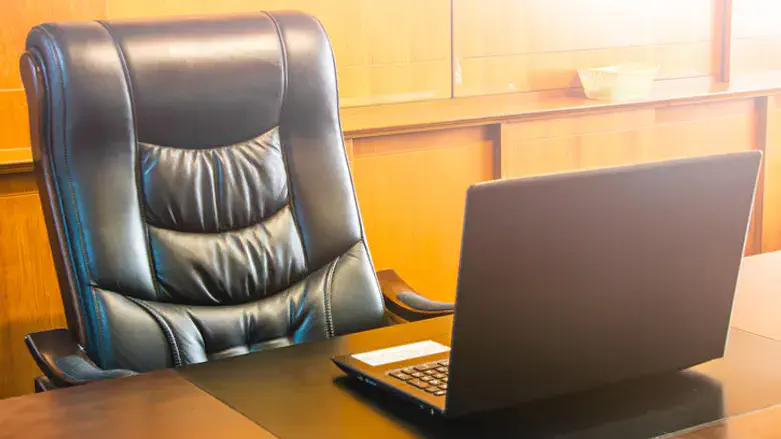 כסאות מנהלים ארגונומיים