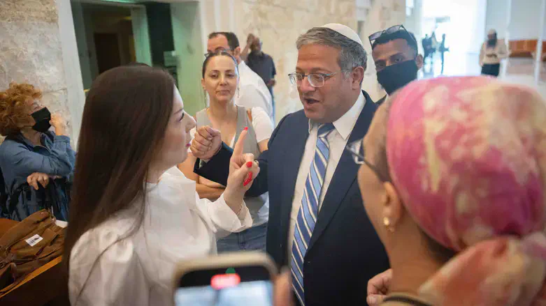 Итамар Бен-Гвир и Тали Готлиб в Верховном суде