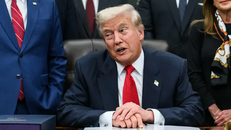 דונלד טראמפ