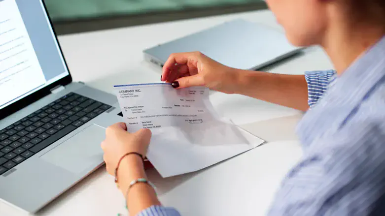 המורה שגילתה את האמת רק לפני הפרישה