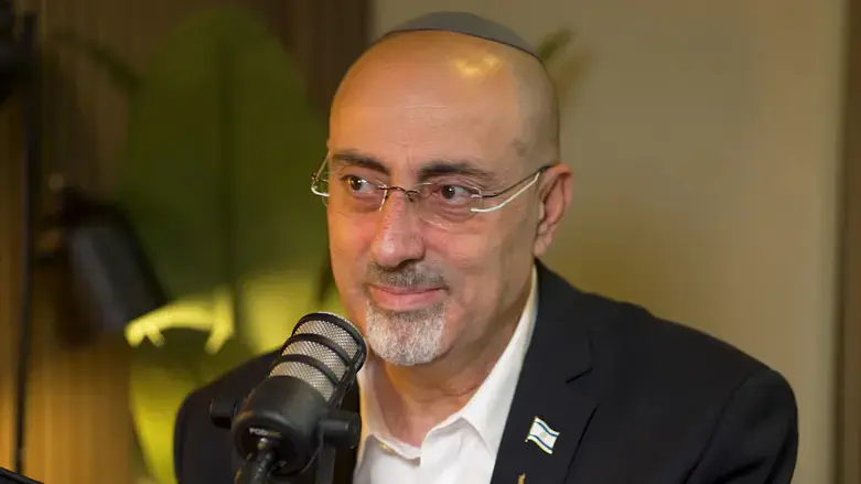 Нисим Ватури