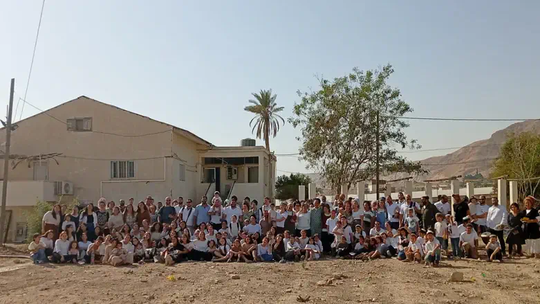 תושבי מבואות יריחו בתוך יריחו