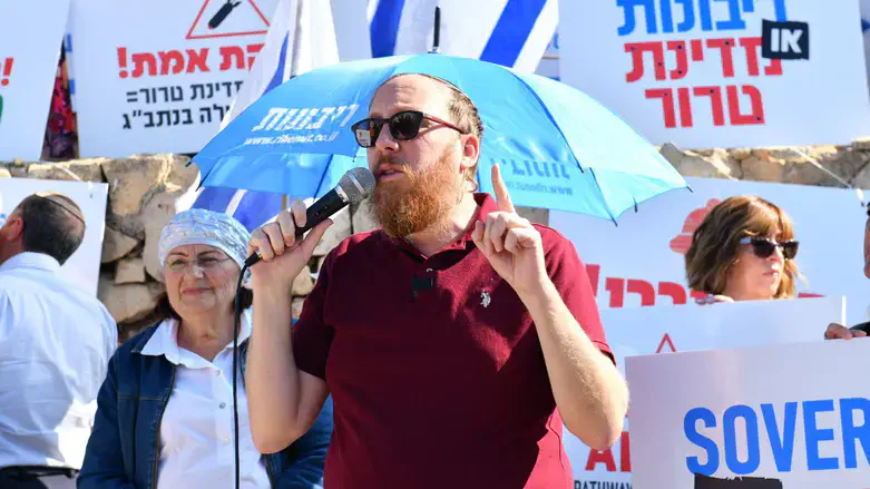 ברל'ה קרומבי