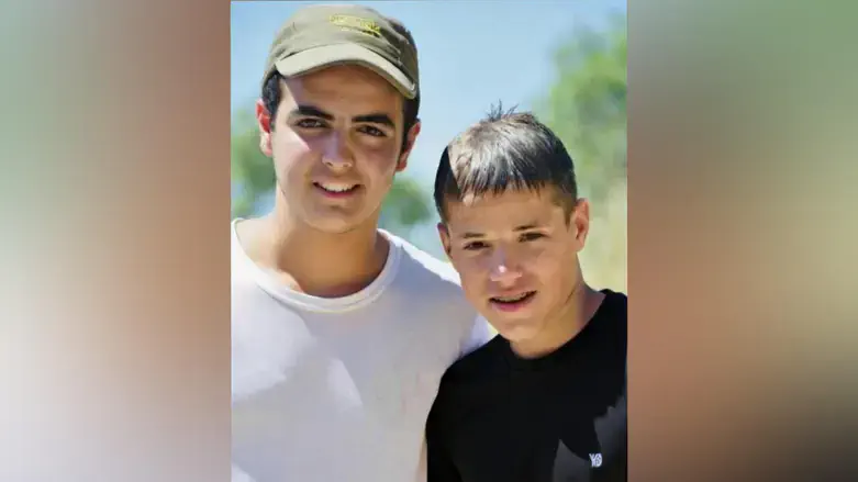 יהונתן בזק (משמאל) ואלעד כהן