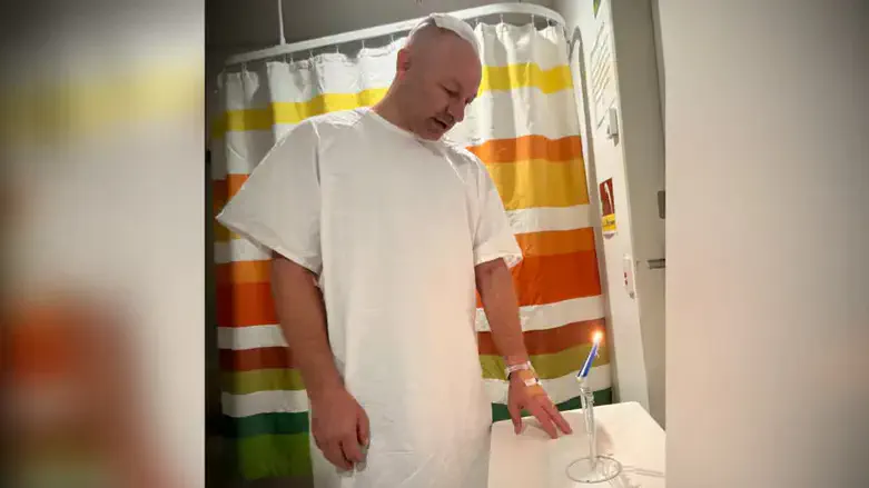 Arsen Ostrovsky in the hospital