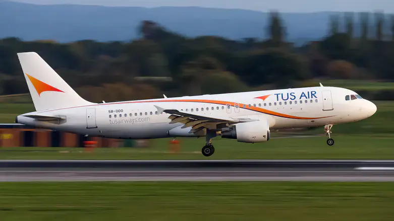 טיסת Tus Airways