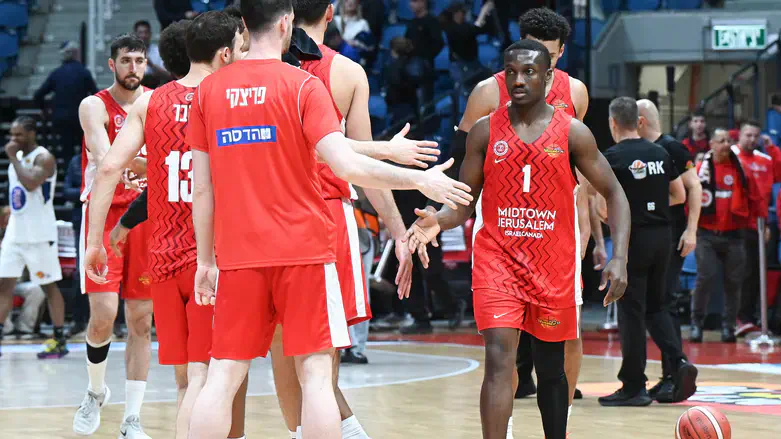 הארפר. הוביל את ירושלים לניצחון שני ברציפות