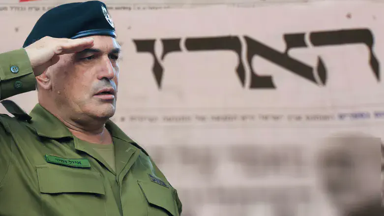 Эяль Замир, "Гаарец"