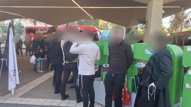 The students who enlisted