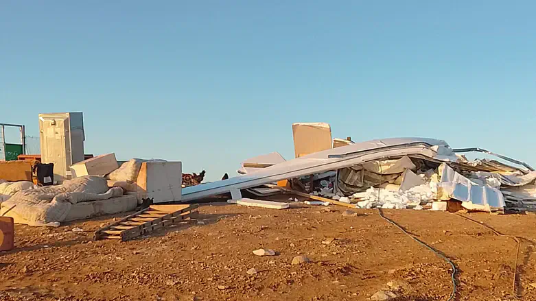 Разрушения в Гиват Макана Авраам