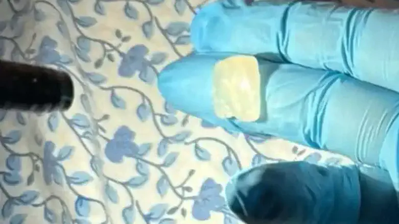 Piece of cucumber caught in esophagus