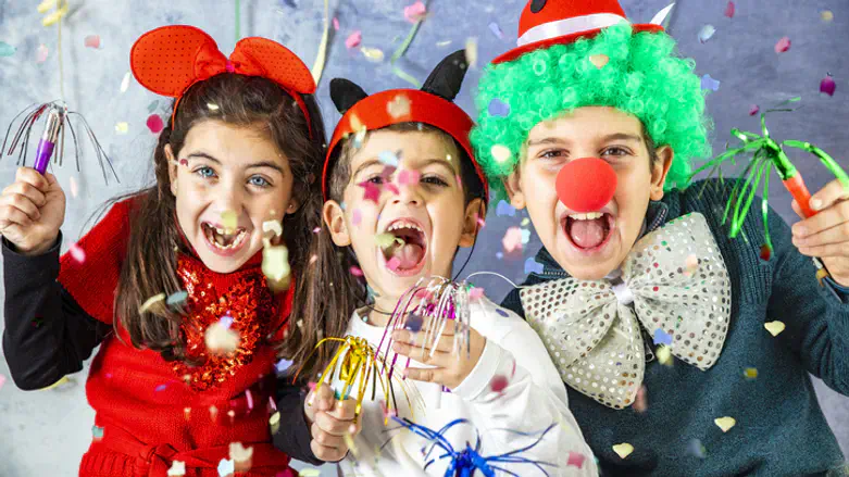 תחפושות פורים 2026: כל מה שחם