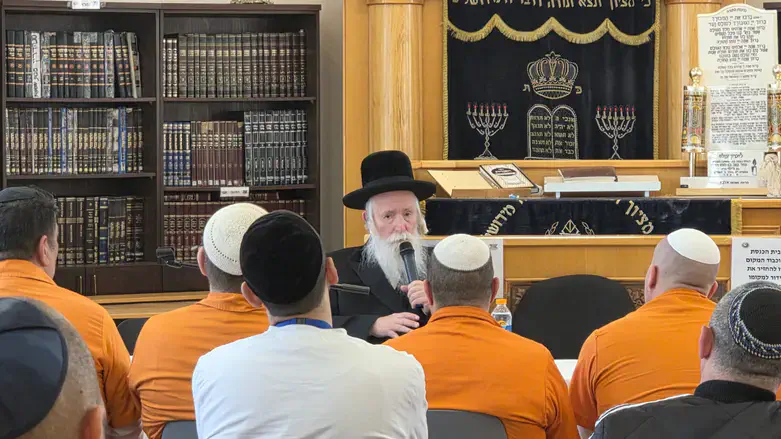 הרב גרוסמן במפגש