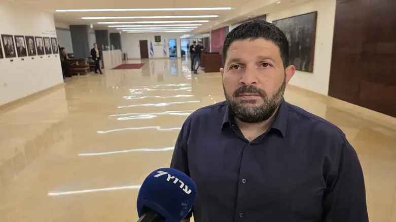 Альмог Коэн