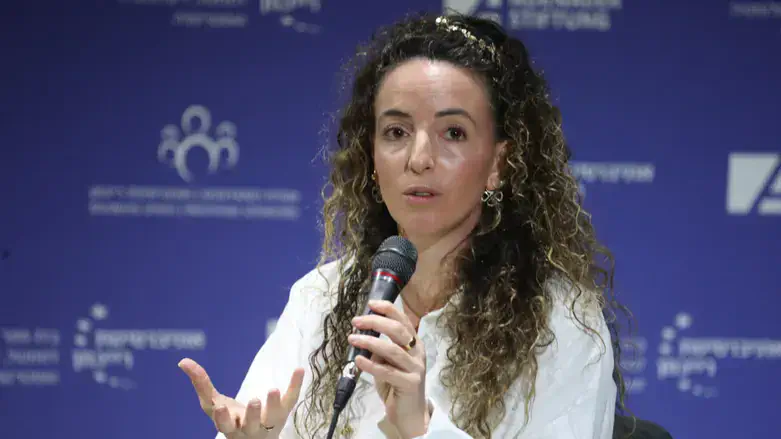 עידית סילמן בכנס