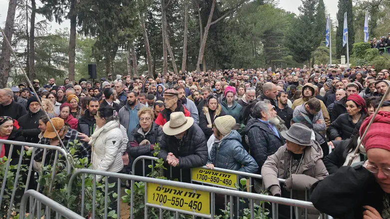 Sergeant Major (Res.) Asael Babad laid to rest