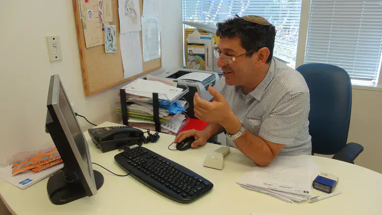 פרופסור דוד צנגן