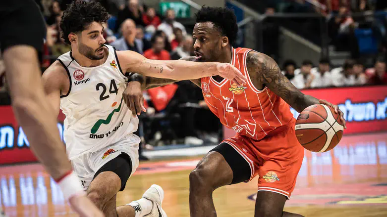 בלייקני הערב מול באר שבע