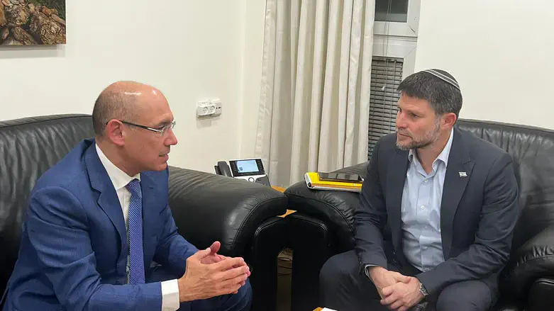 סמוטריץ' ואמיר ירון