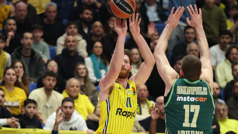 "Маккаби" (Тель-Авив) против "Панатинаикоса" на прошлой неделе