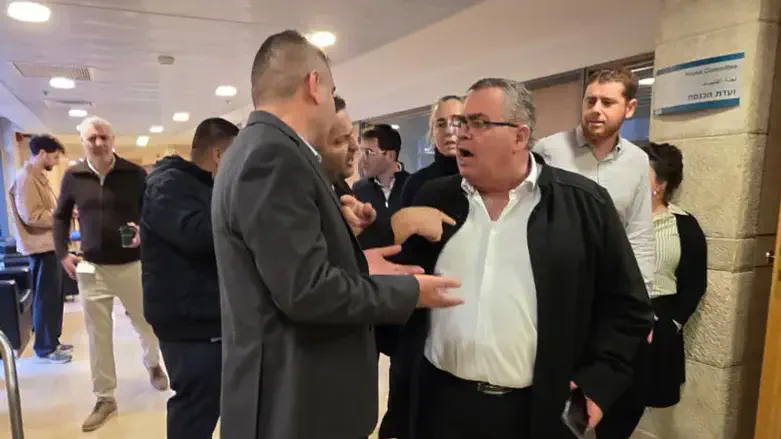 Конфронтация в Кнессете