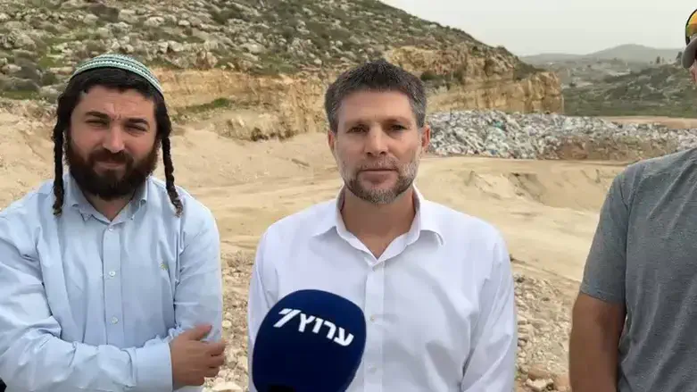 סמוטריץ' וסוכות