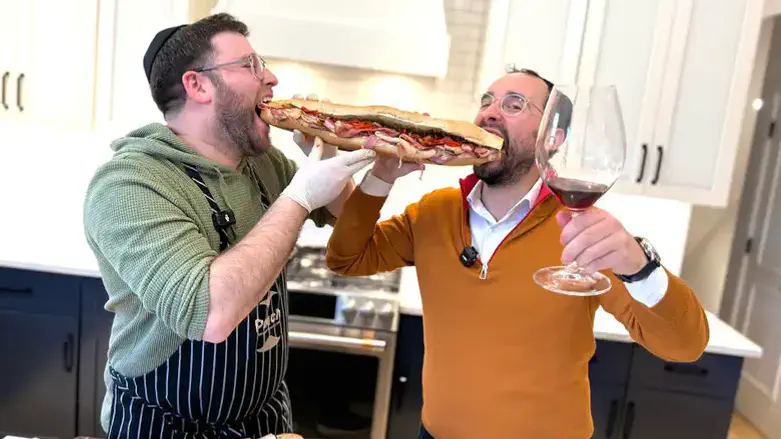 סנדוויץ ענק לפורים בדרך לסעודת היום