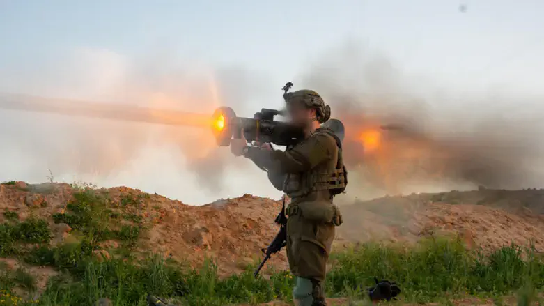 IDF forces operate in Gaza