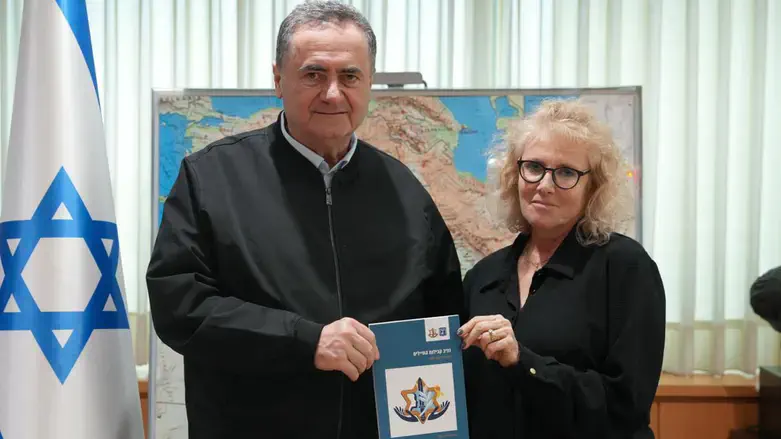 כ"ץ מקבל את הדוח