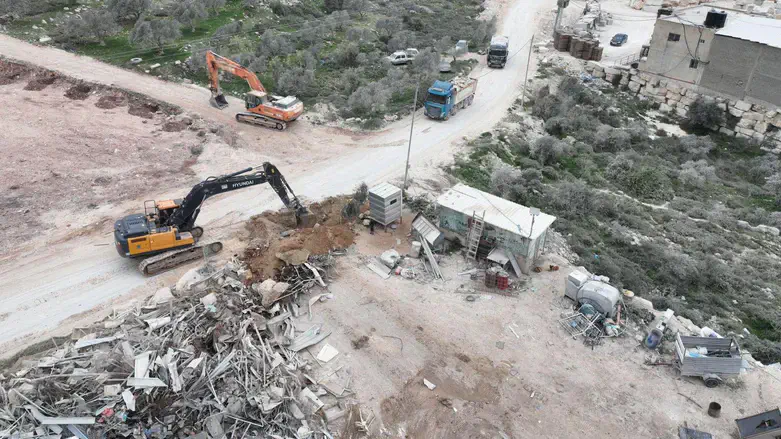 אתר פסולת פיראטי