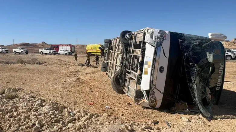 האוטובוס שהתהפך