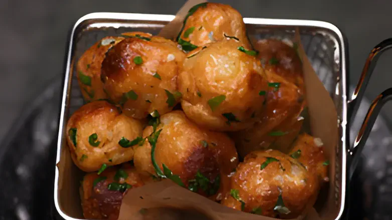 כדורי תפוא ושום