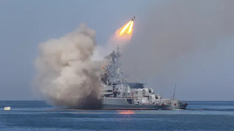 ספינת מלחמה, אילוסטרציה