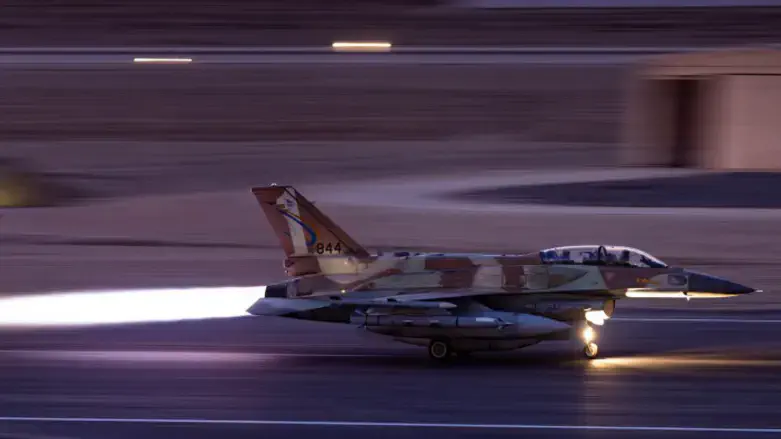 בדרך לתקיפה באיראן