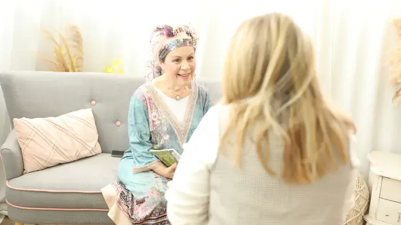 שרה אברמוביץ'