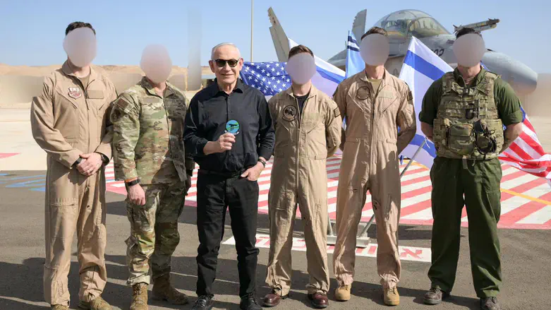 Netanyahu with US pilots