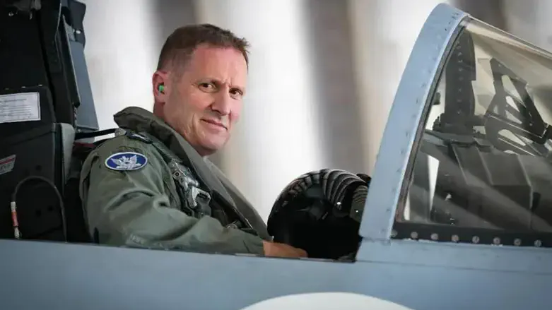 Командующий ВВС Израиля Томер Бар