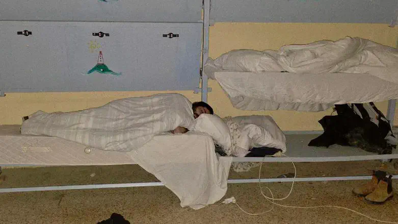 Tzvi Succot in shelter