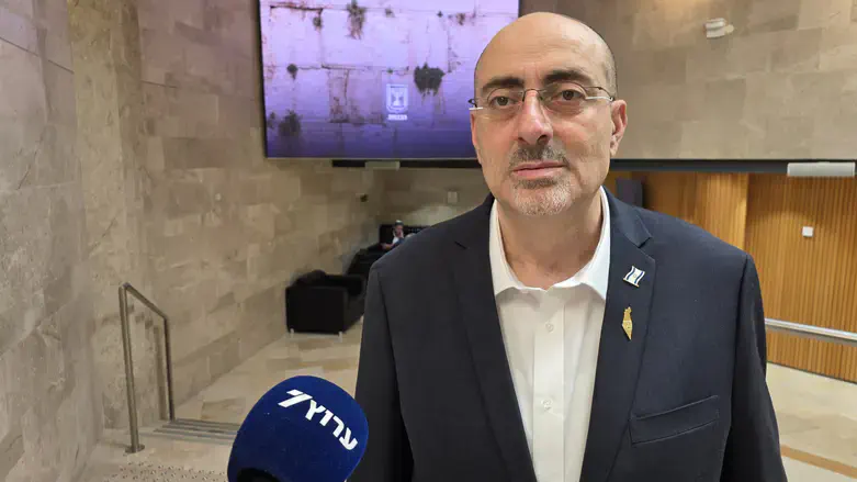 ח"כ ניסים ואטורי