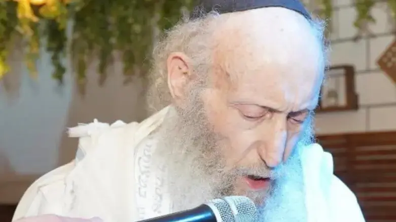 ברובע היהודי נפרדים מהרב פויכטונגר