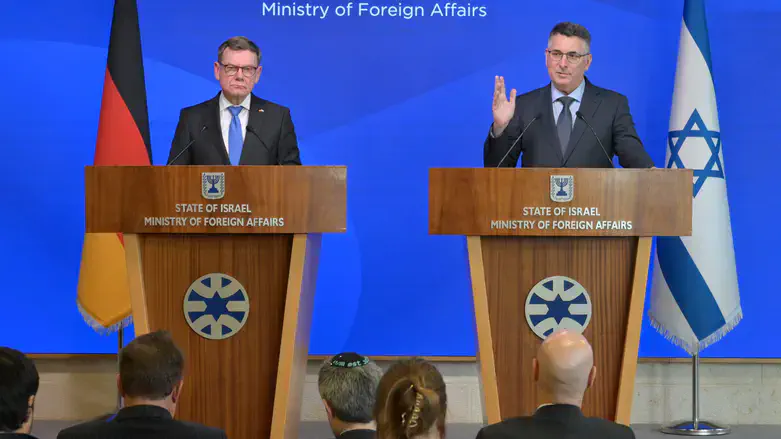 סער עם שר החוץ הגרמני