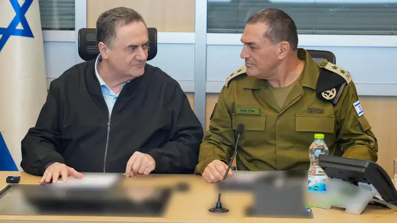 Defense Minister Israel Katz and Chief of Staff Eyal Zamir at a meeting