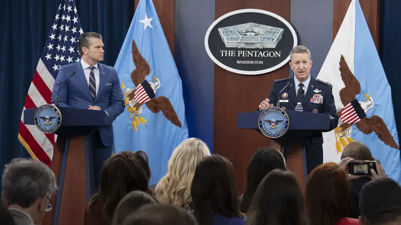 Дэн Кейн и Пит Хегсет