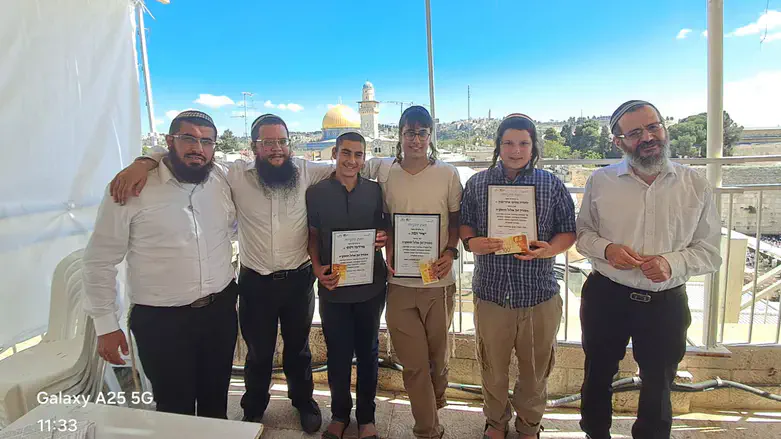 בחורי הישיבה