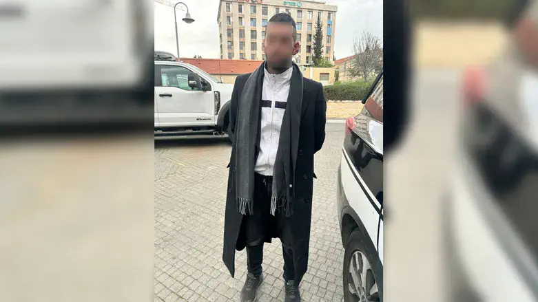 The Arab suspect, dressed as a haredi man