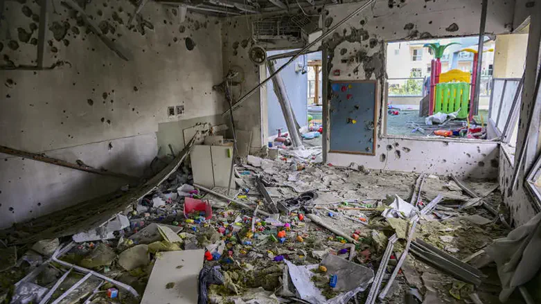 Rishon Letzion after missile barrage