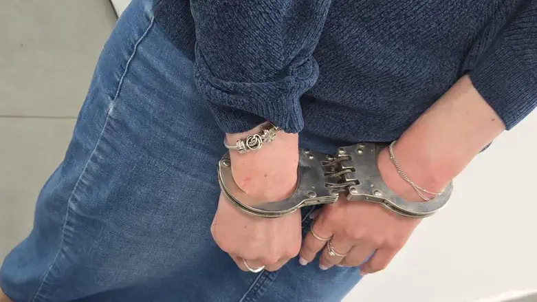 Suspect of cutting young boy's sidelocks (payot)