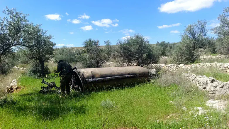 Shrapnel lands in Samaria community