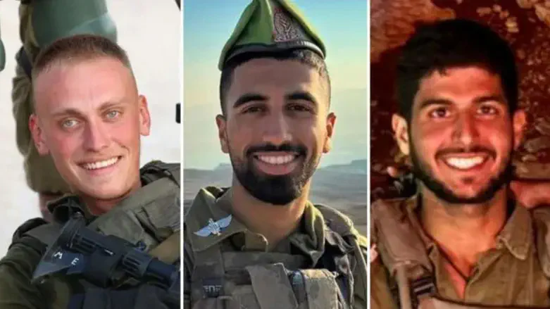 The three fallen soldiers