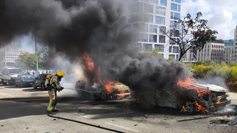 Scene of Bnei Brak missile strike